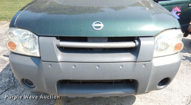 image for item DG0756 2002 Nissan Frontier  Crew Cab pickup truck