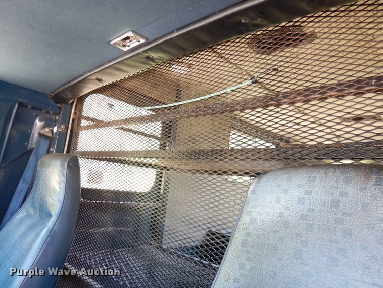 image for item DG0757 1988 Chevrolet G30  delivery truck