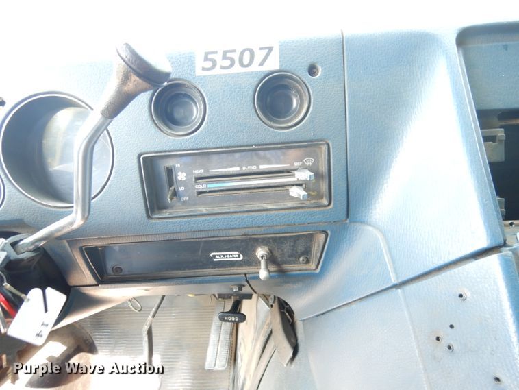 image for item DG0757 1988 Chevrolet G30  delivery truck