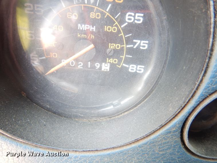 image for item DG0757 1988 Chevrolet G30  delivery truck