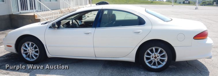 image for item DG0758 2003 Chrysler Concorde Limited