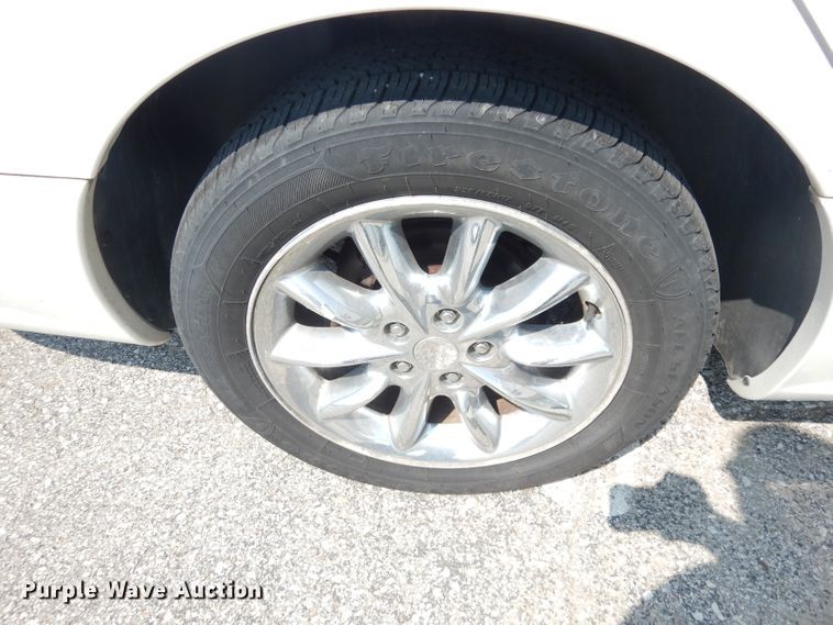 image for item DG0758 2003 Chrysler Concorde Limited