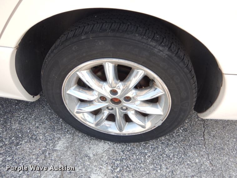 image for item DG0758 2003 Chrysler Concorde Limited