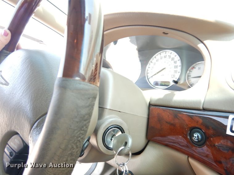 image for item DG0758 2003 Chrysler Concorde Limited