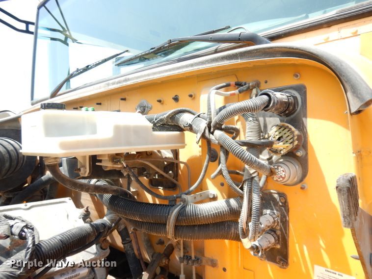 image for item DG0769 2008 International 3000  school bus