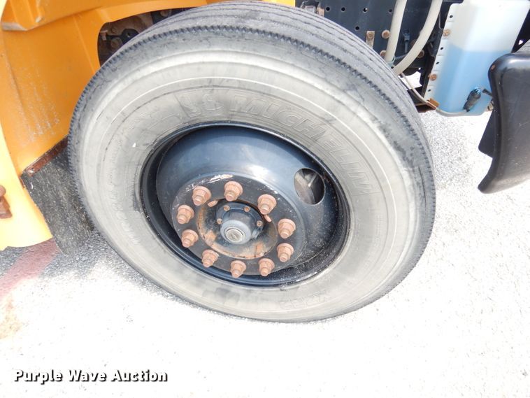 image for item DG0769 2008 International 3000  school bus