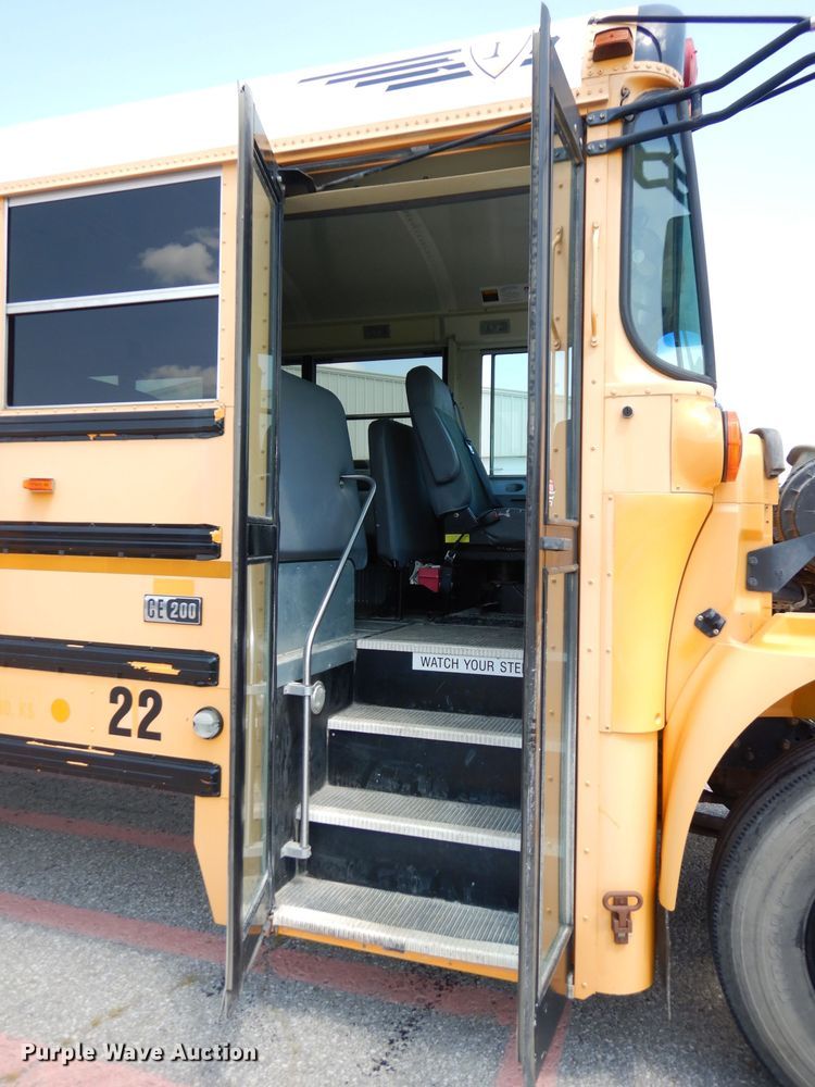 image for item DG0769 2008 International 3000  school bus