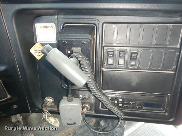 image for item DG0769 2008 International 3000  school bus