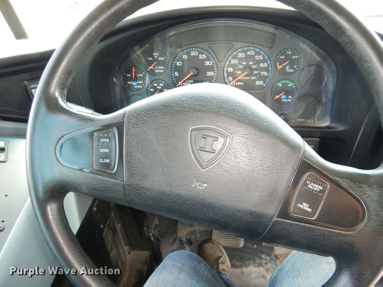 image for item DG0769 2008 International 3000  school bus