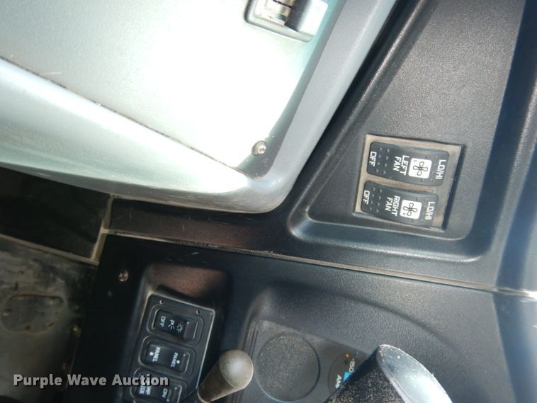 image for item DG0769 2008 International 3000  school bus