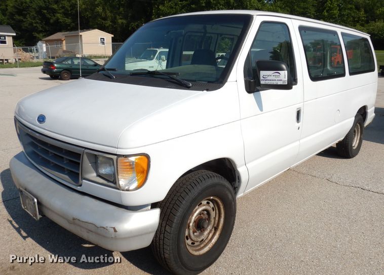 image for item DG0771 1994 Ford E150  van