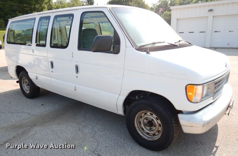 image for item DG0771 1994 Ford E150  van
