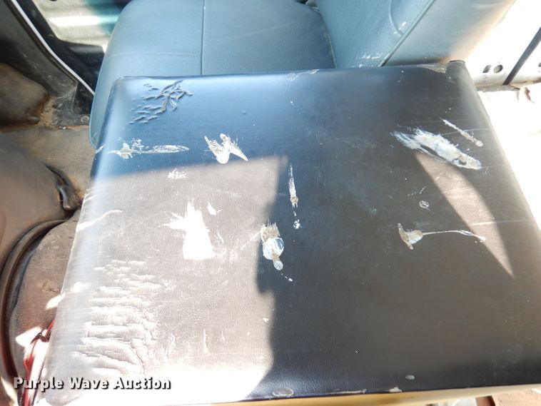 image for item DG0771 1994 Ford E150  van