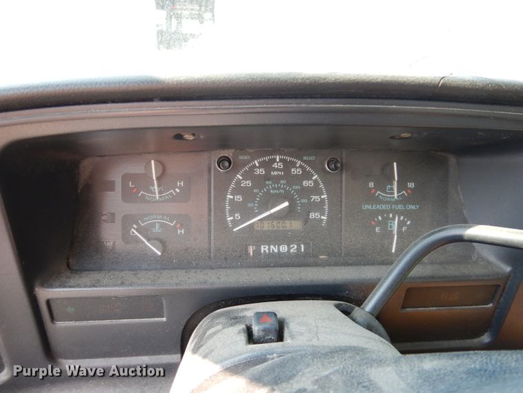 image for item DG0771 1994 Ford E150  van