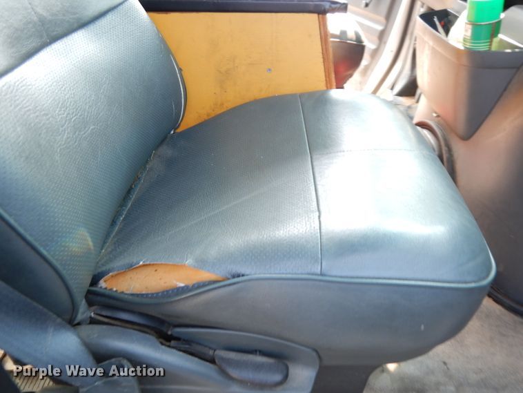 image for item DG0771 1994 Ford E150  van