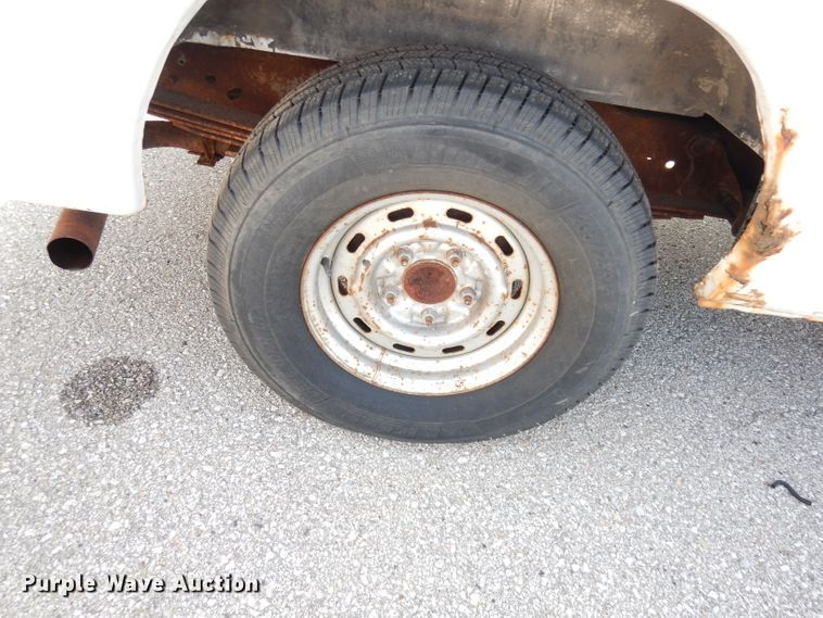 image for item DG0771 1994 Ford E150  van