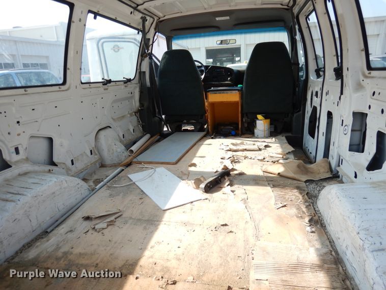 image for item DG0771 1994 Ford E150  van