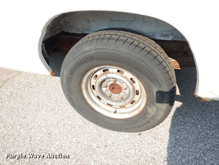 image for item DG0771 1994 Ford E150  van