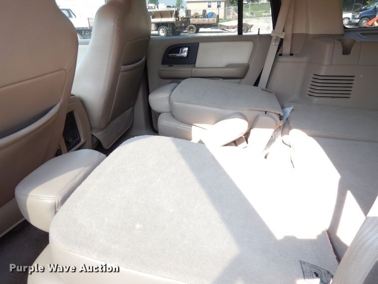 image for item DG0773 2006 Ford Expedition  SUV