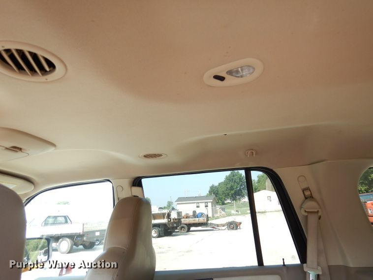 image for item DG0773 2006 Ford Expedition  SUV