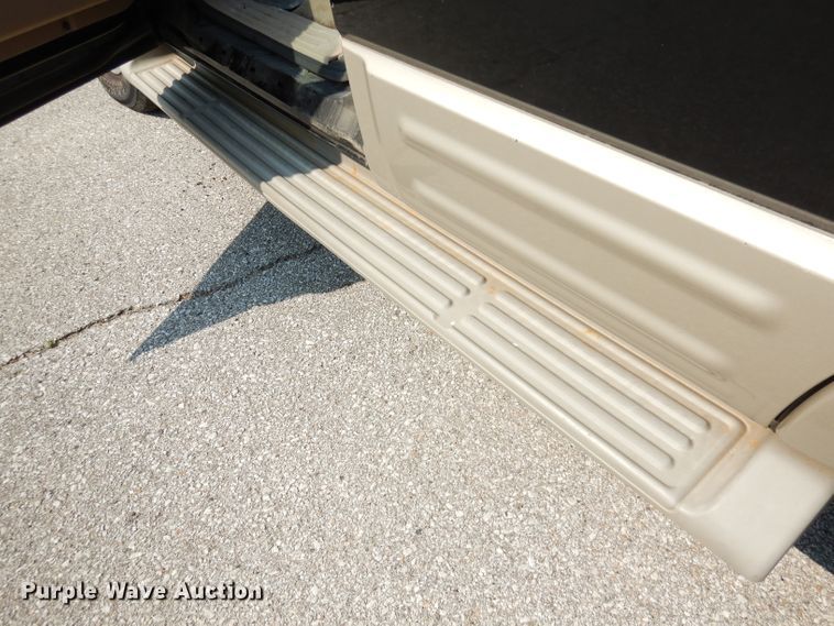 image for item DG0773 2006 Ford Expedition  SUV