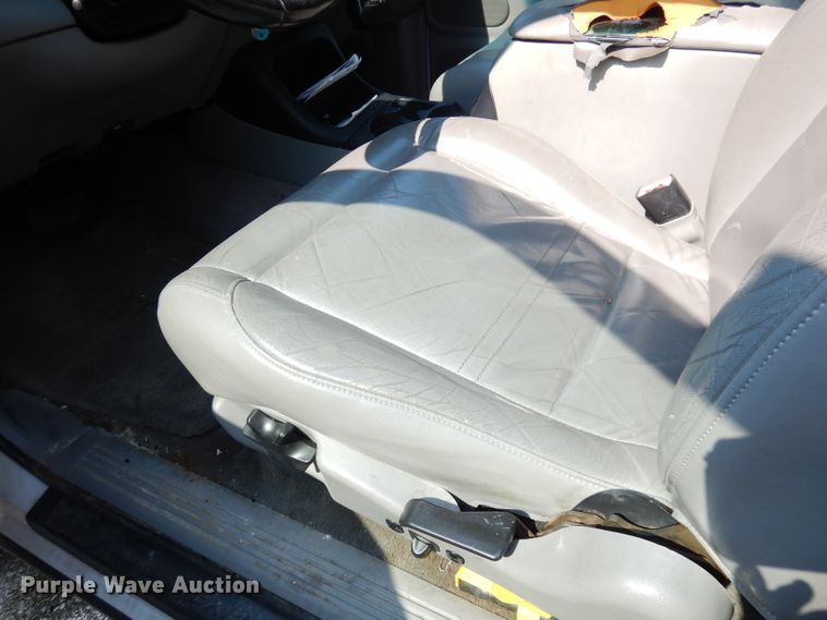 image for item DG0774 1999 Ford Explorer  SUV