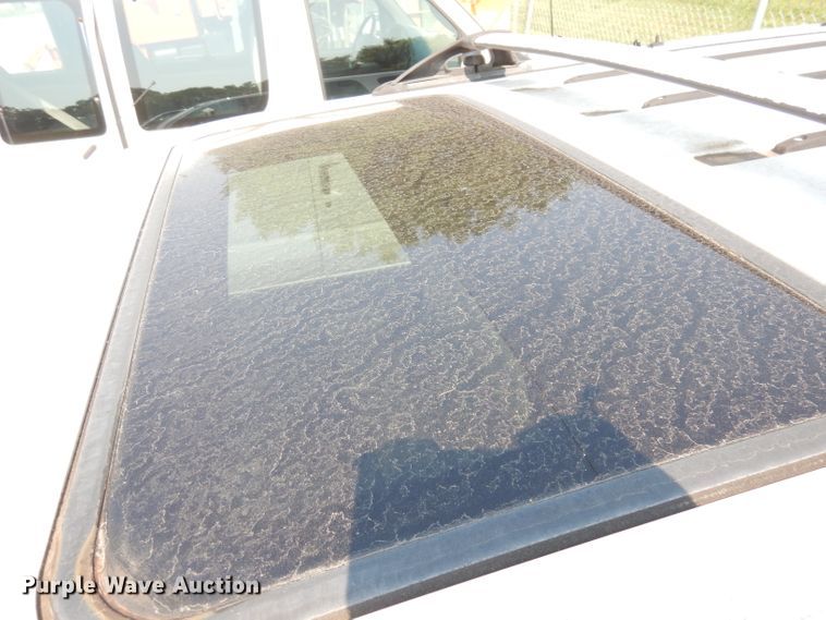 image for item DG0774 1999 Ford Explorer  SUV