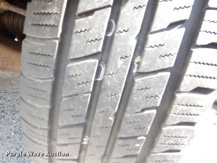 image for item DG0774 1999 Ford Explorer  SUV