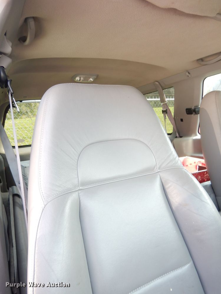 image for item DG0774 1999 Ford Explorer  SUV