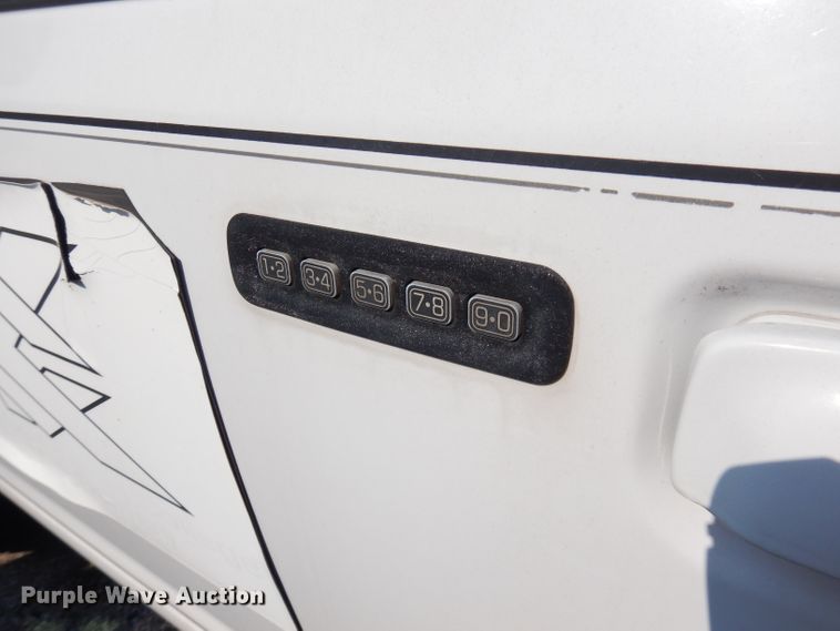 image for item DG0774 1999 Ford Explorer  SUV