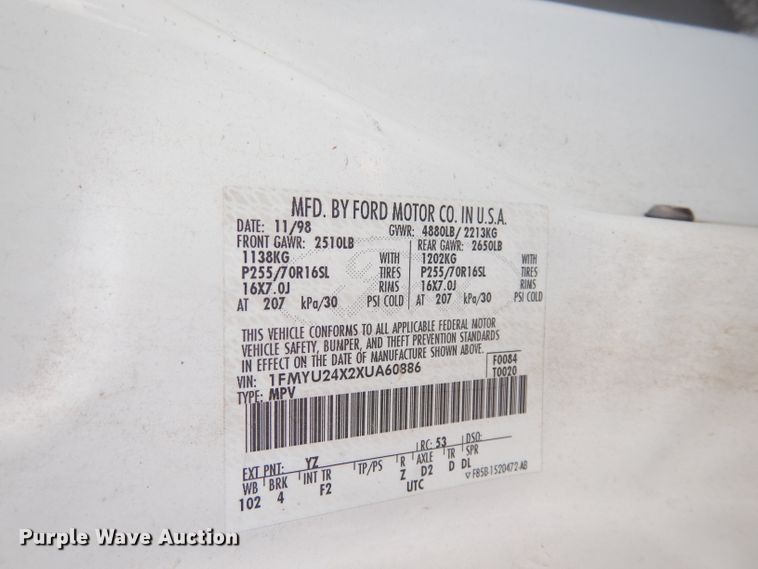 image for item DG0774 1999 Ford Explorer  SUV