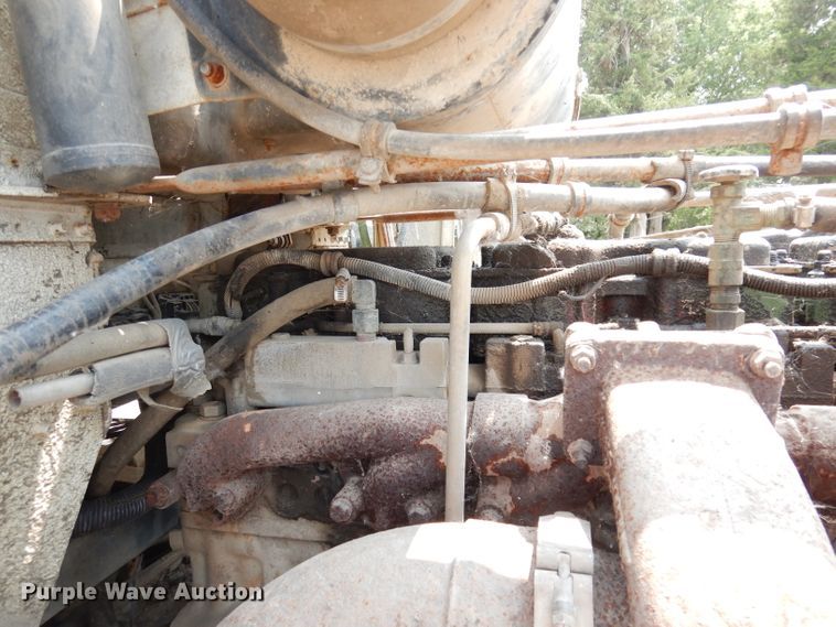 image for item DG0775 1989 Freightliner FLD120  dump truck