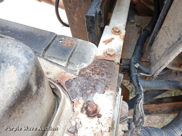 image for item DG0775 1989 Freightliner FLD120  dump truck