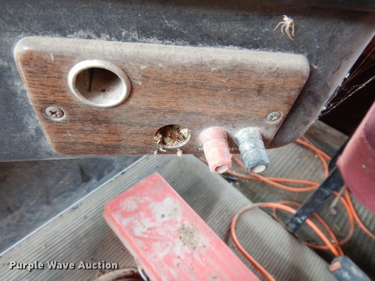 image for item DG0775 1989 Freightliner FLD120  dump truck