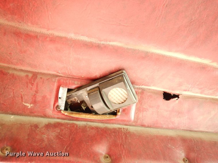 image for item DG0775 1989 Freightliner FLD120  dump truck