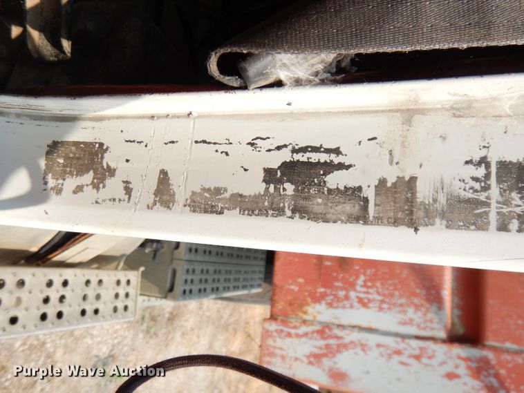 image for item DG0775 1989 Freightliner FLD120  dump truck