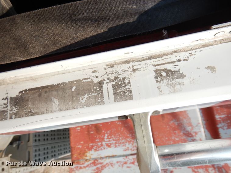 image for item DG0775 1989 Freightliner FLD120  dump truck