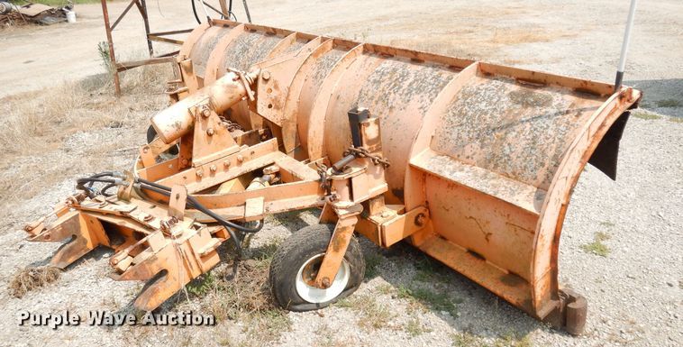 image for item DG0775 1989 Freightliner FLD120  dump truck