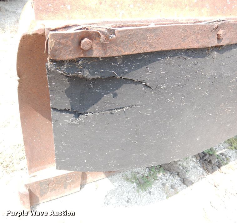 image for item DG0775 1989 Freightliner FLD120  dump truck