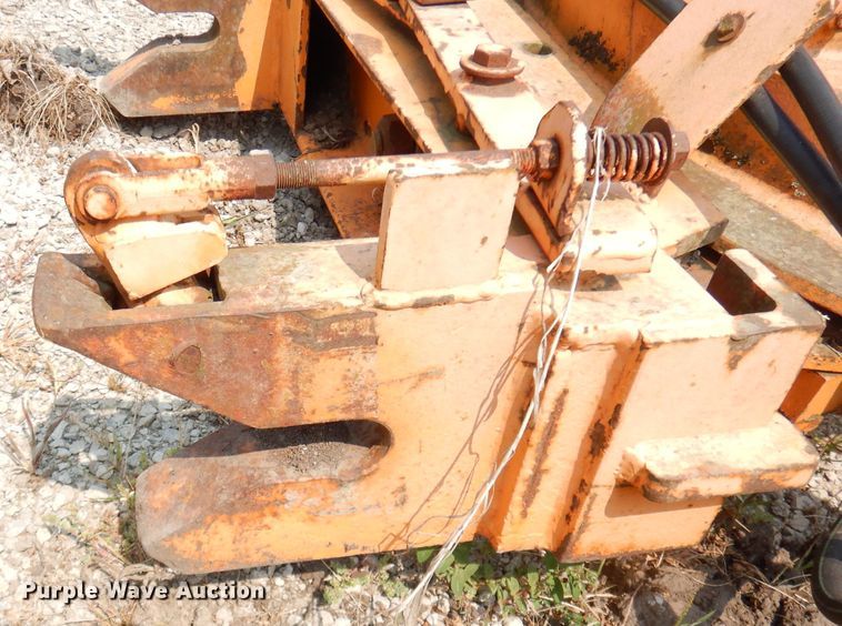 image for item DG0775 1989 Freightliner FLD120  dump truck