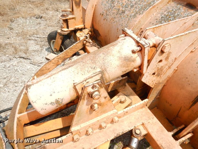 image for item DG0775 1989 Freightliner FLD120  dump truck