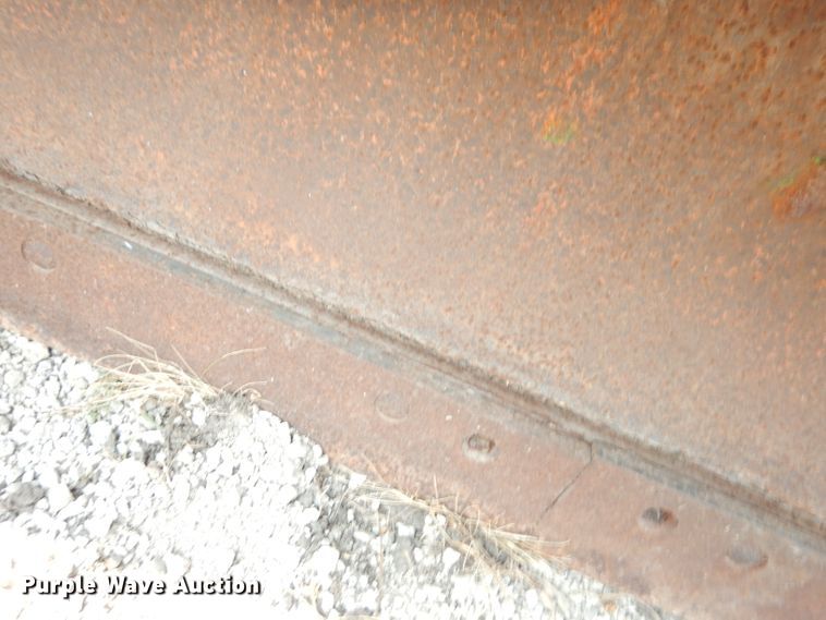 image for item DG0775 1989 Freightliner FLD120  dump truck