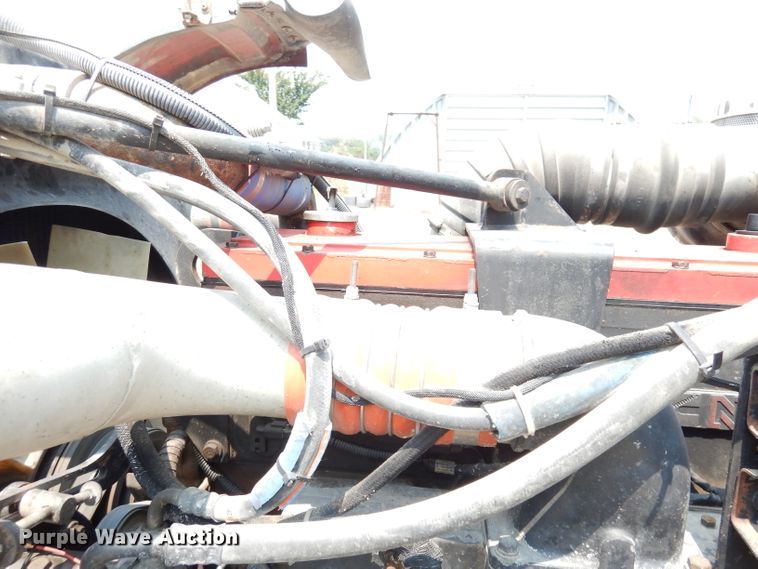 image for item DG0776 1996 Peterbilt 378  semi truck