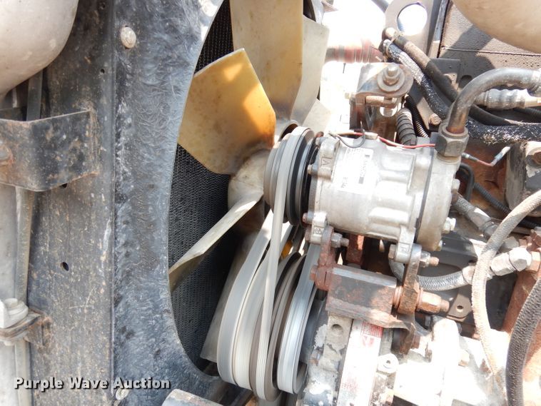 image for item DG0776 1996 Peterbilt 378  semi truck