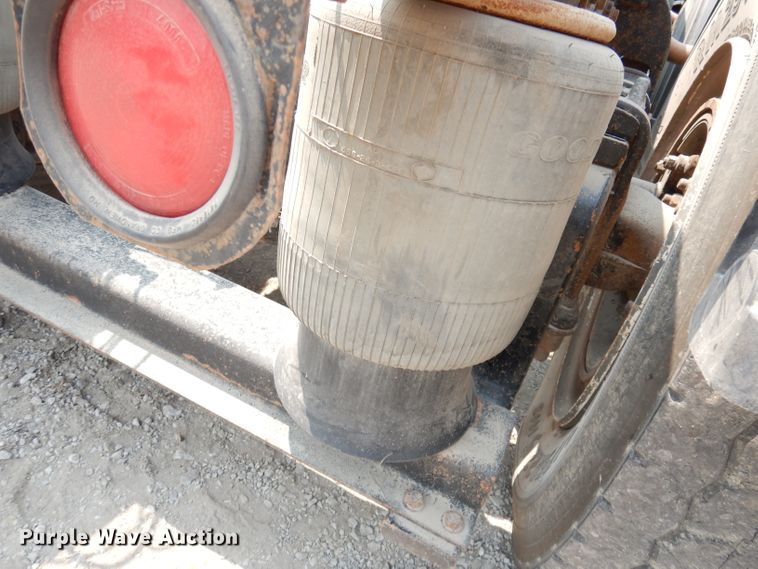 image for item DG0776 1996 Peterbilt 378  semi truck