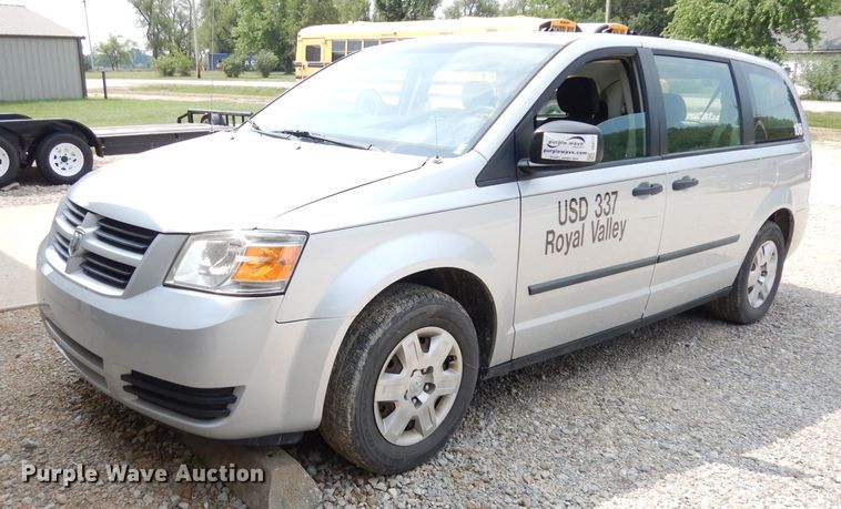 image for item DG0777 2008 Dodge Grand Caravan SE  van