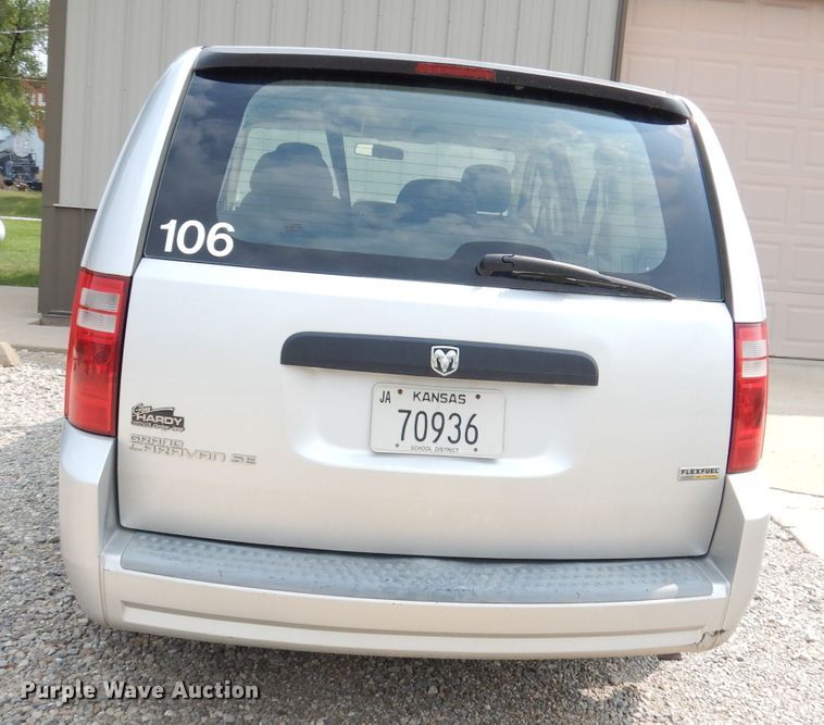 image for item DG0777 2008 Dodge Grand Caravan SE  van