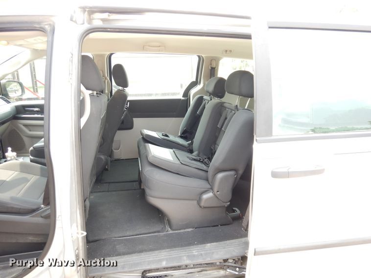 image for item DG0777 2008 Dodge Grand Caravan SE  van