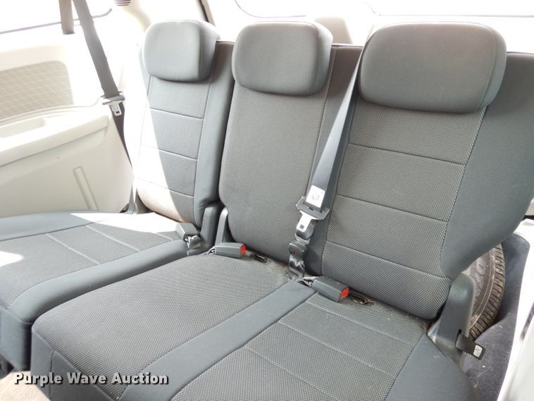 image for item DG0777 2008 Dodge Grand Caravan SE  van