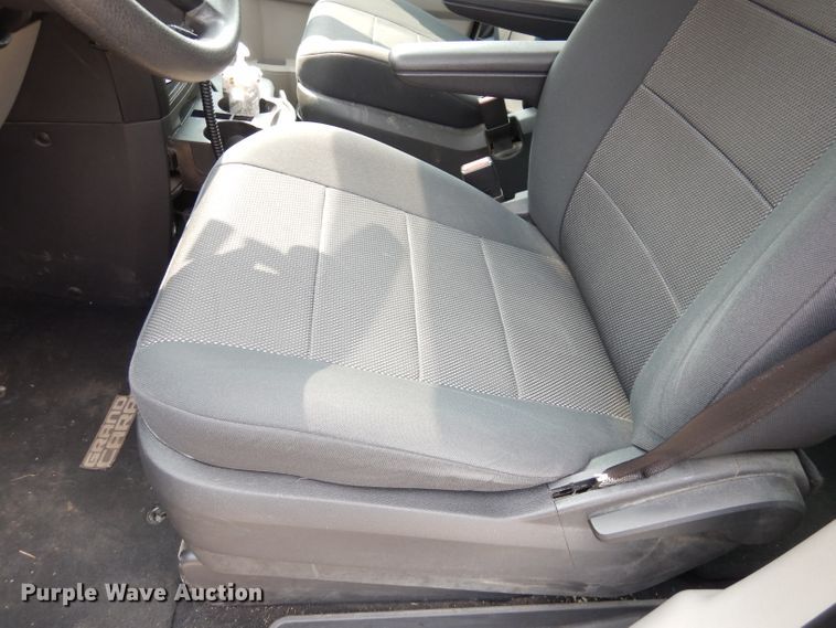 image for item DG0777 2008 Dodge Grand Caravan SE  van